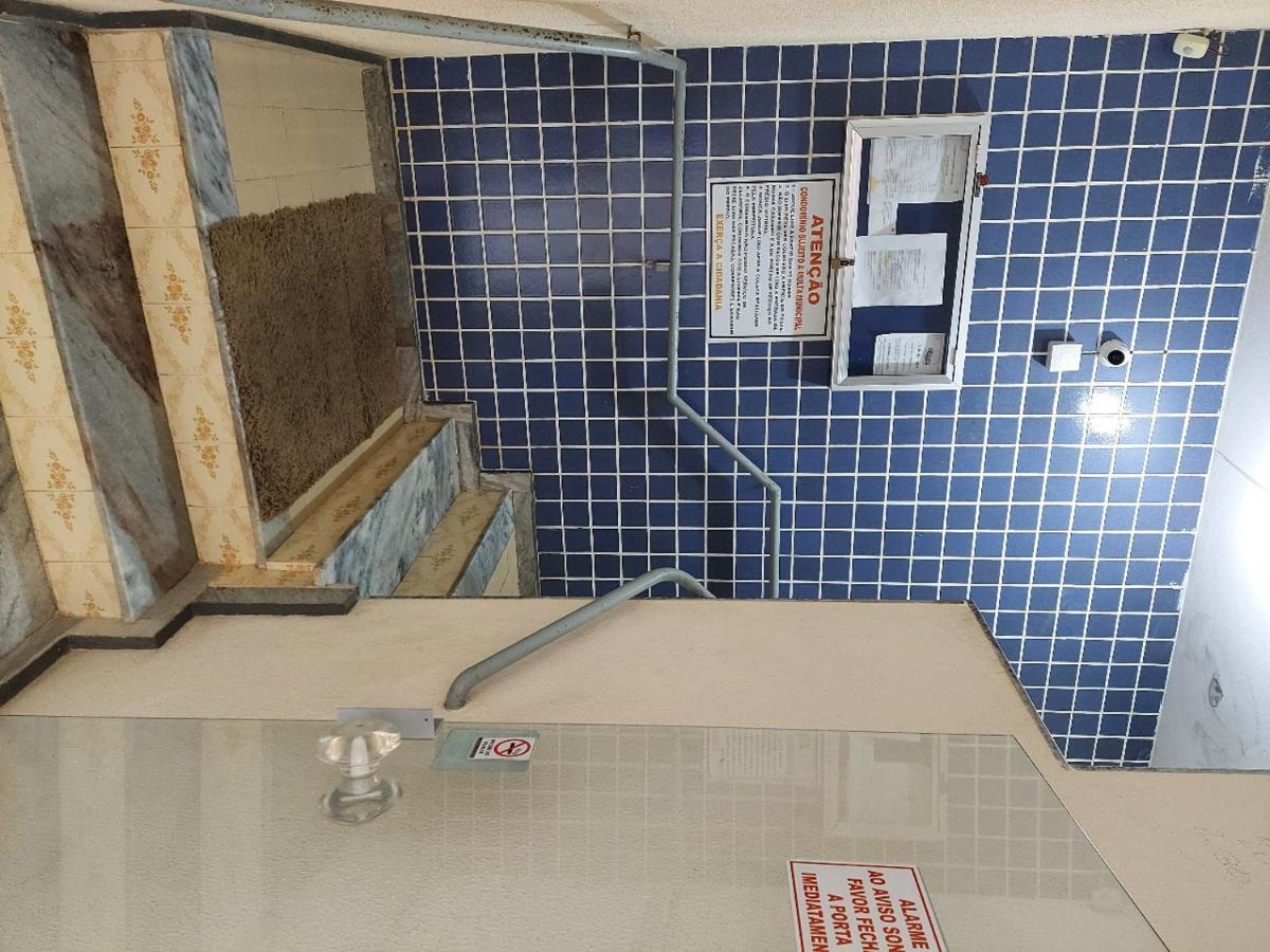 Lindo Apartamento 50 Metros Da Praia Do Morro, Tres Quartos E Duas Vagas De Garagem 구아라파리 외부 사진
